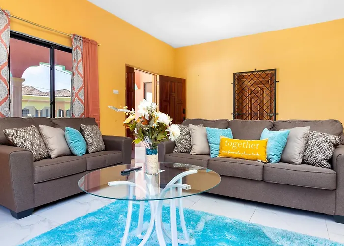 The Vista Luxury Runaway Bay
