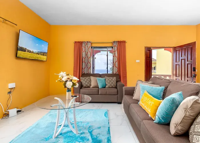The Vista Luxury Holiday home Runaway Bay